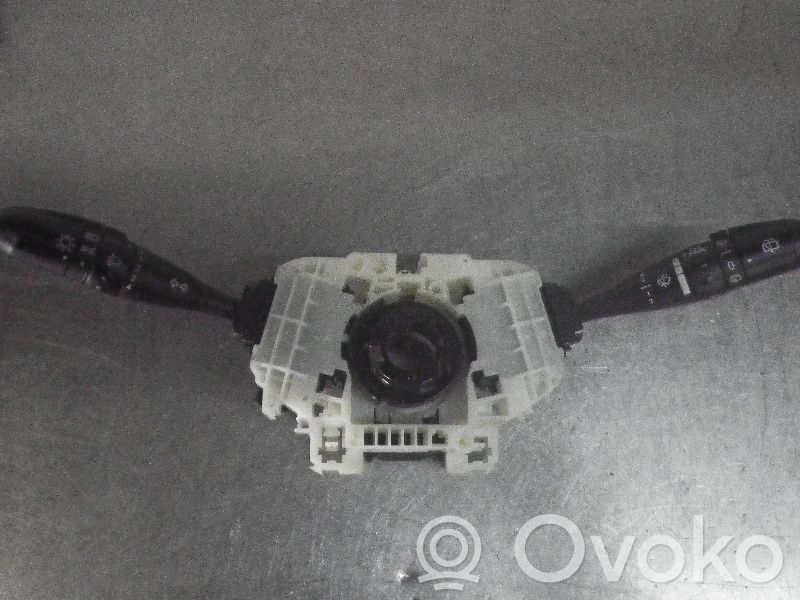 Mitsubishi Colt CZ3 Commodo, commande essuie-glace/phare 