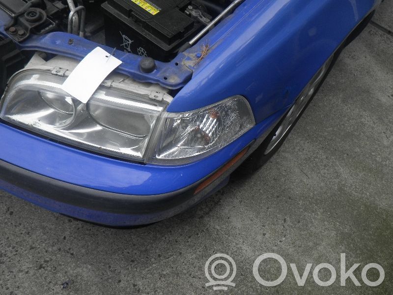 Volvo S40, V40 Etupuskuri 