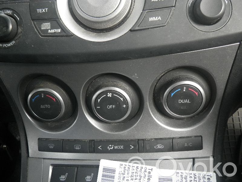 Mazda 3 II Climate control unit 