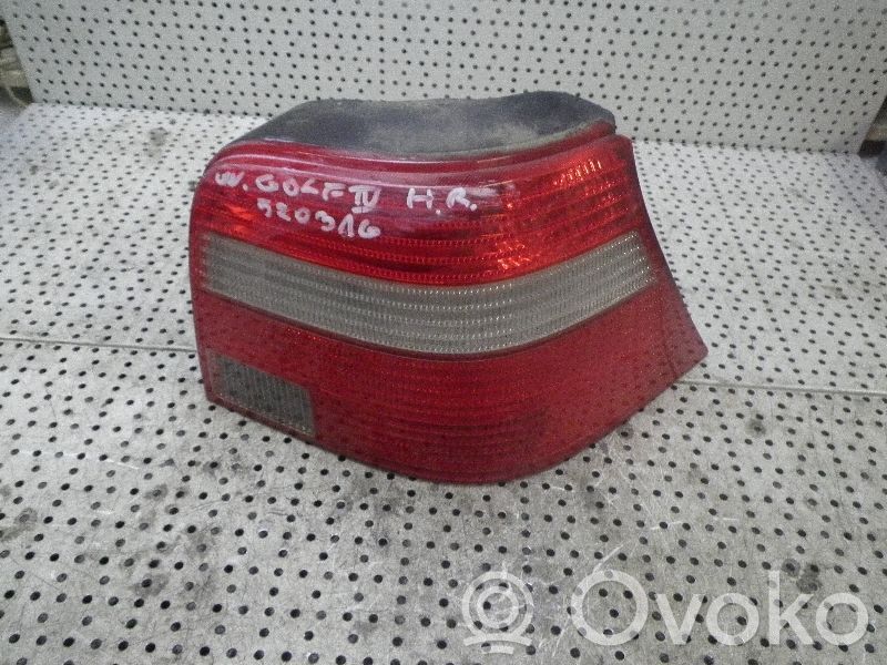 Volkswagen Golf IV Lampa tylna 