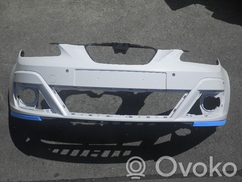 Front bumper   5P0807221
