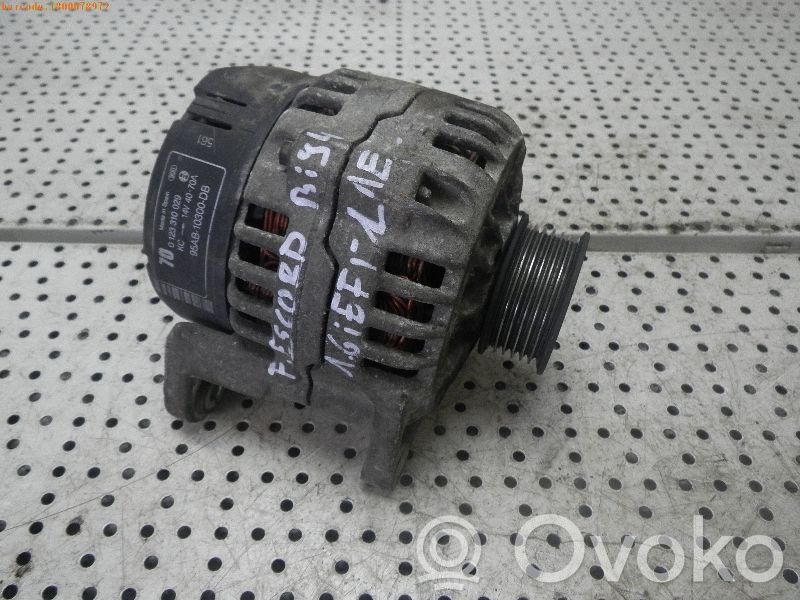 Ford Escort Ģenerators 