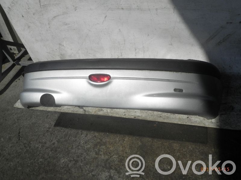 Peugeot 206 Stoßstange Stoßfänger 