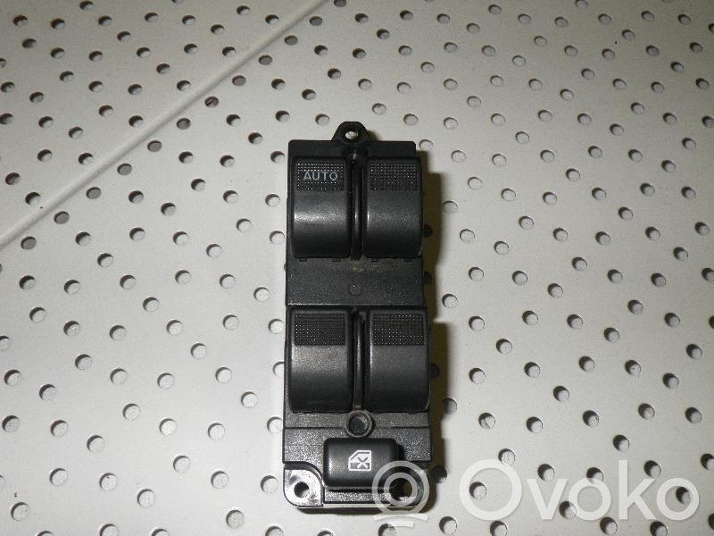 Interruptor del elevalunas eléctrico   CB0866350A
