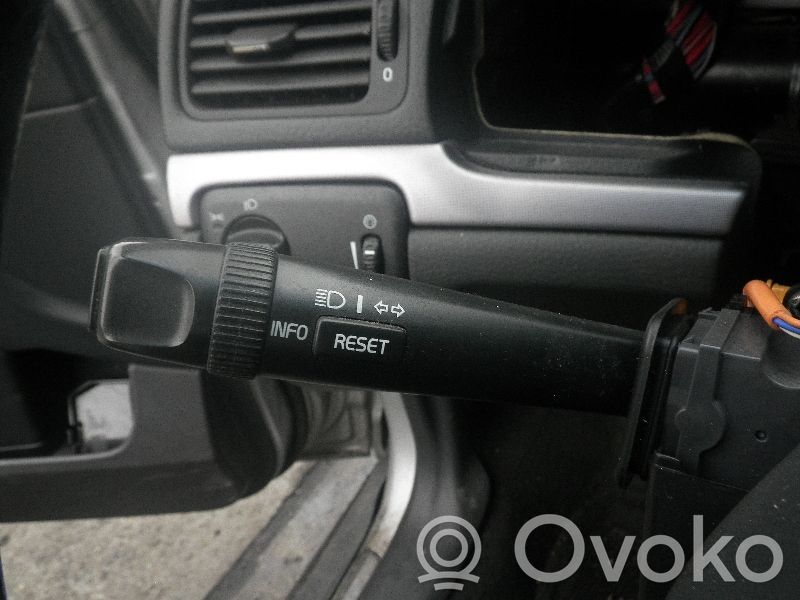 Volvo S80 Palanca de intermitentes 