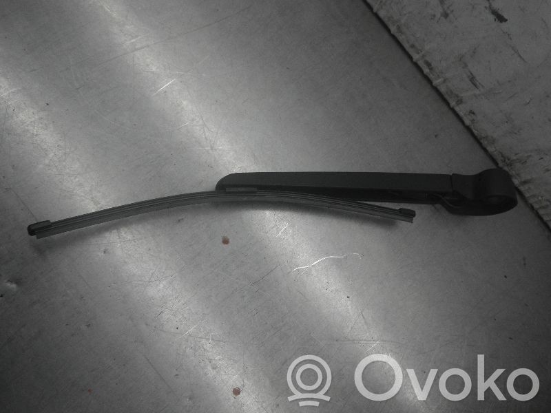 Brazo del limpiaparabrisas trasero   5FA955427