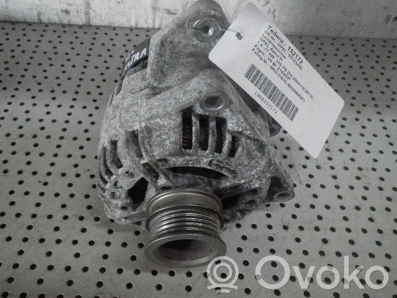 Opel Astra H Alternador 