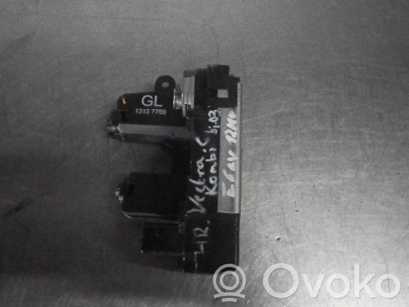 Opel Vectra C Zamek drzwi tylnych 