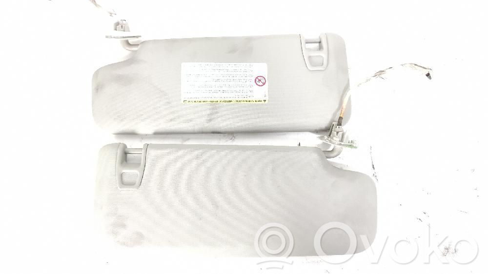 Sun visor