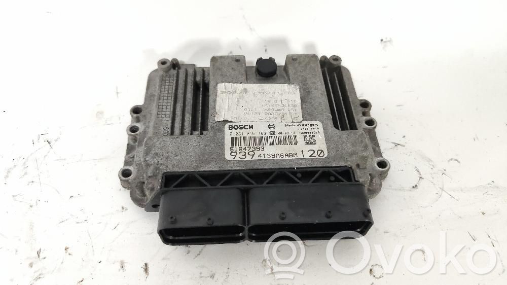 Alfa Romeo 159 Engine control unit/module 