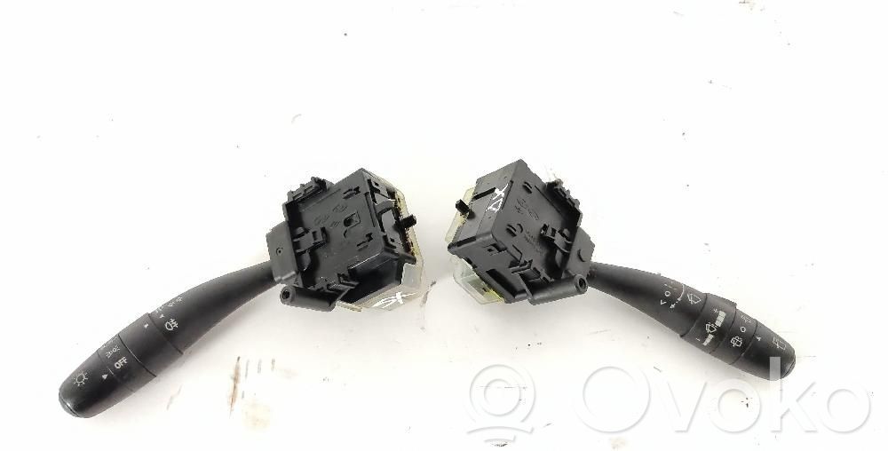 Interruptor de luz   934202R010WP010