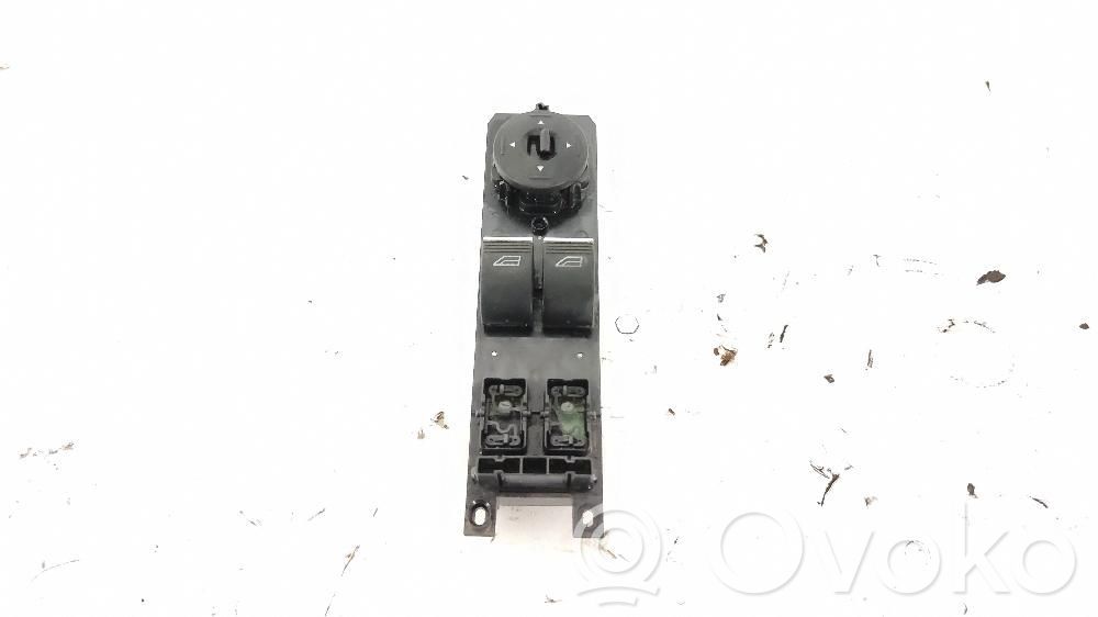 Ford Fiesta Electric window control switch 