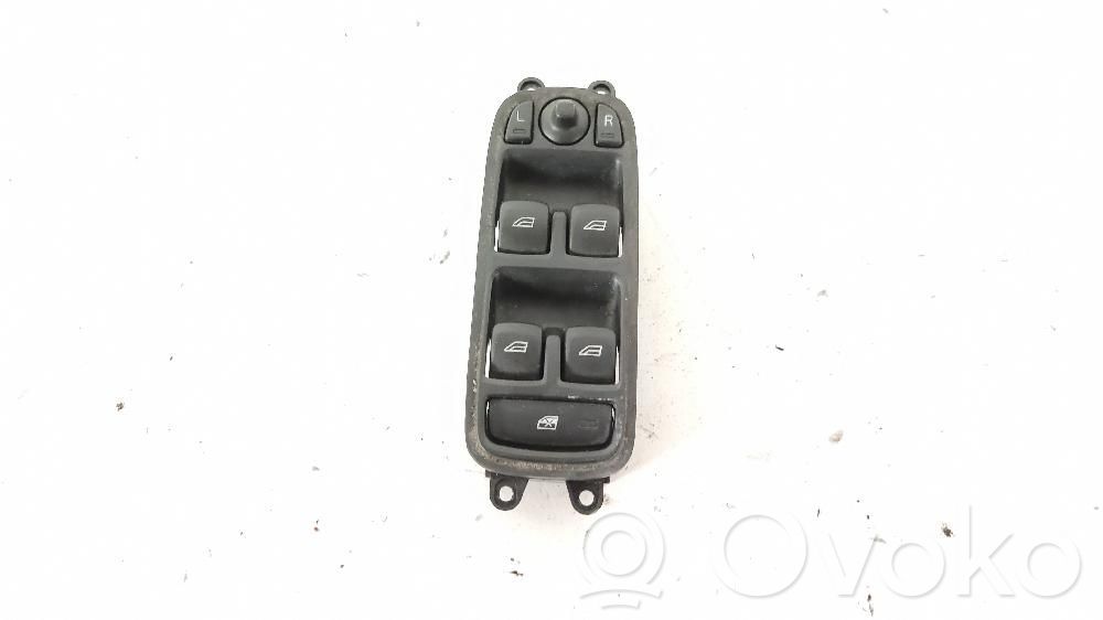 Volvo V50 Electric window control switch 