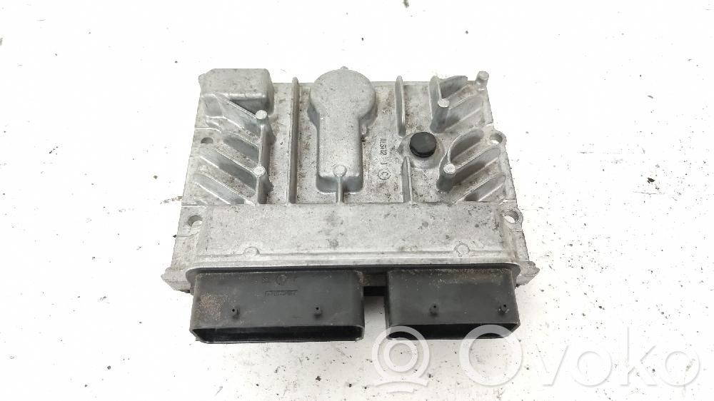 Opel Meriva B Engine control unit/module 