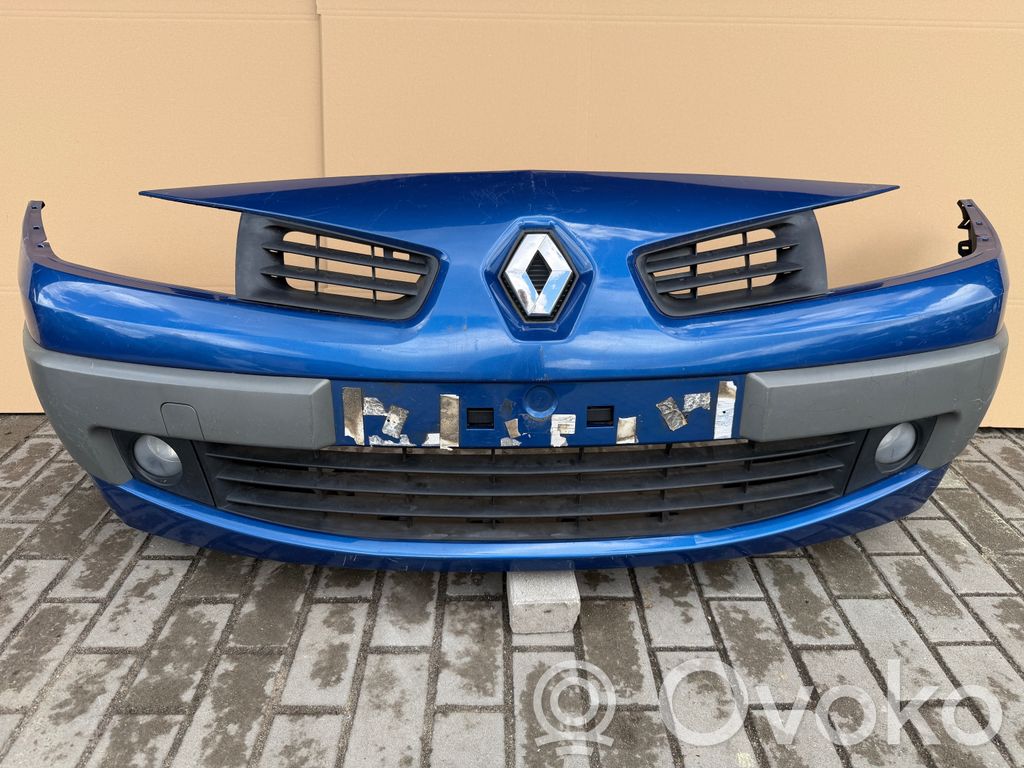Renault Megane II Stoßstange Stoßfänger vorne 