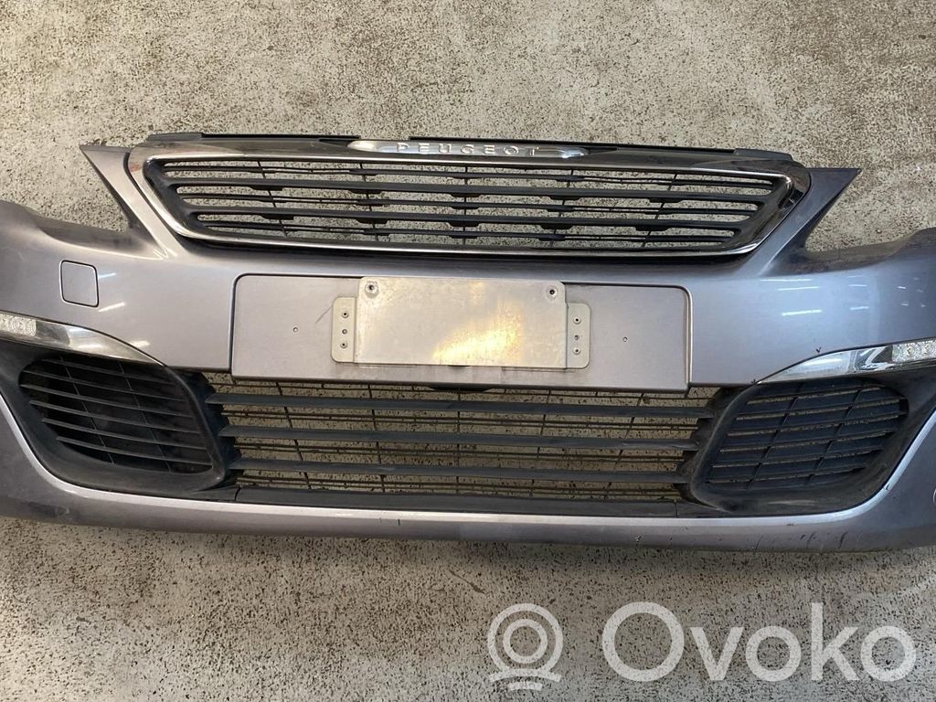 Front bumper   AA36127086