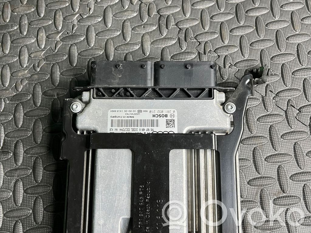 Porsche Cayenne (92A) Engine control unit/module ECU 