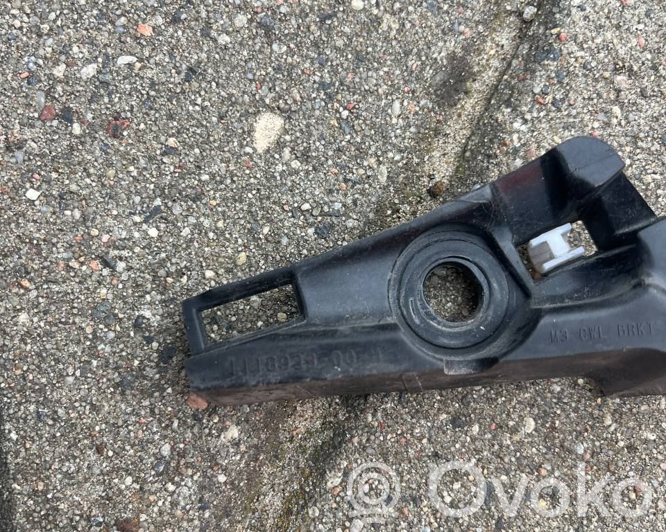 Tesla Model 3 Muu moottoritilan osa 
