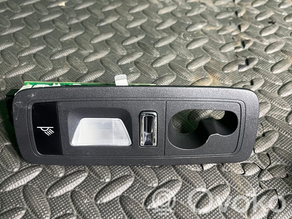 Porsche Cayenne (92A) Faro/fanale 