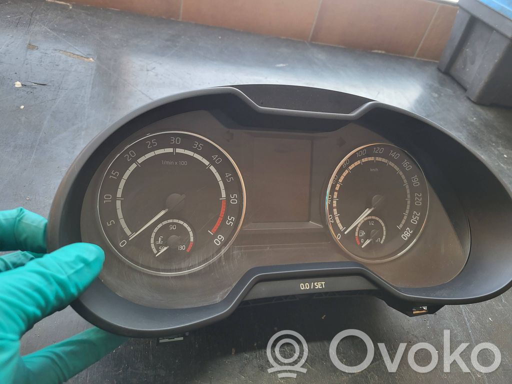 Skoda Octavia Mk3 (5E) Speedometer (instrument cluster) 