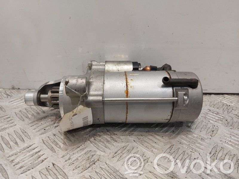 Starter motor   057911024