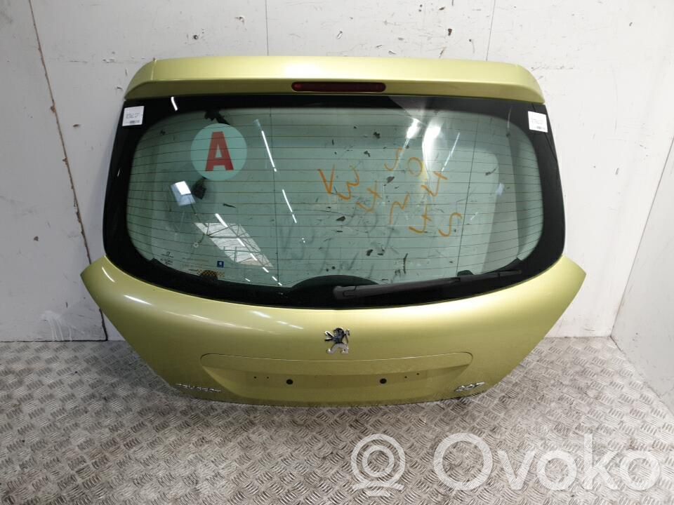 Couvercle de coffre   8701CS