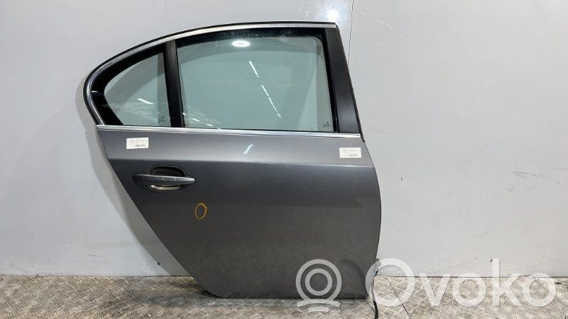 Aizmugurējās durvis   41527202342