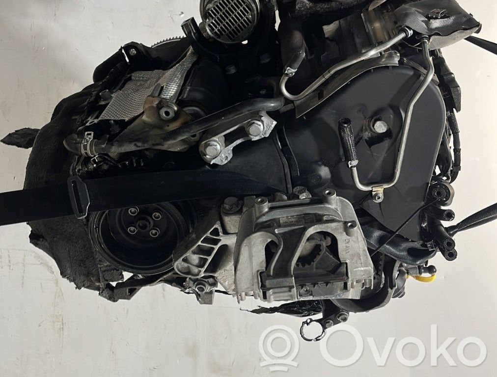 Engine   04L100090P