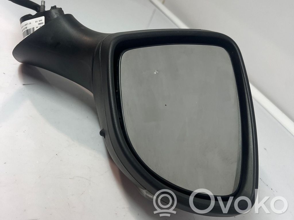 Renault Clio IV Oglindă exterioară manuală 