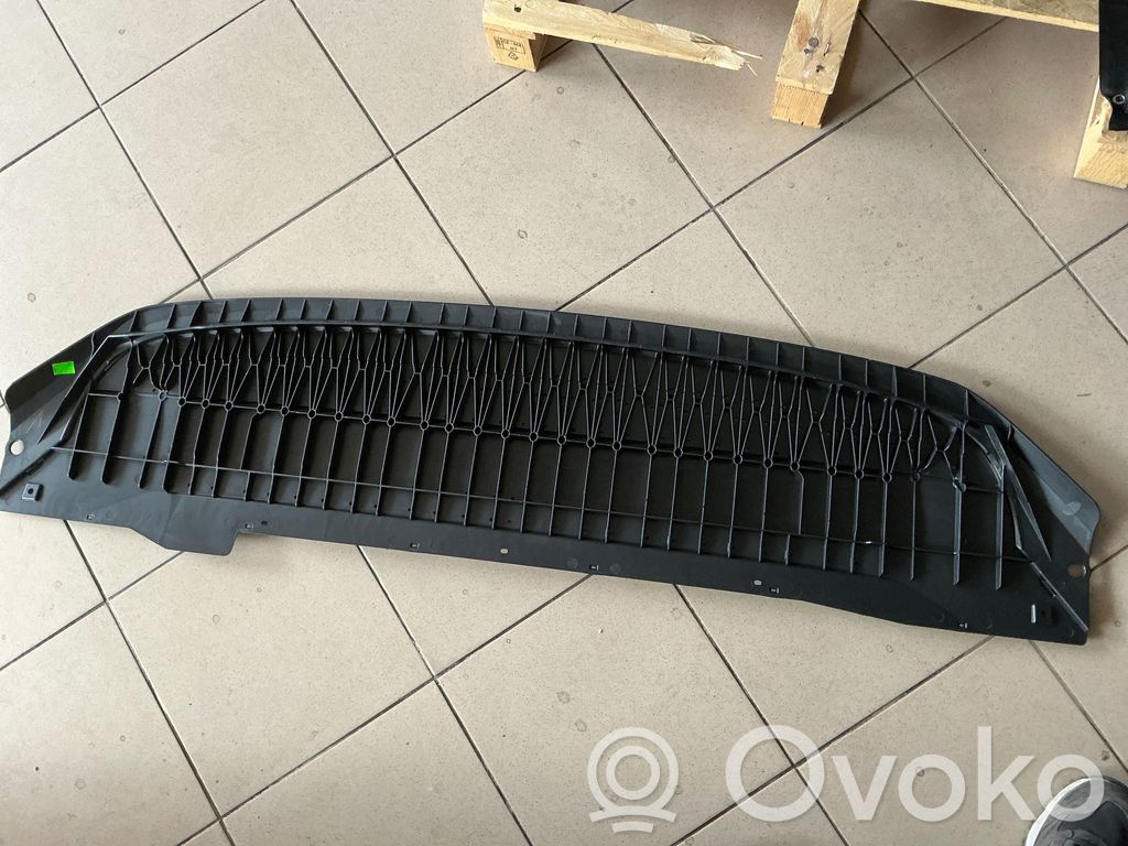 Skoda Octavia Mk4 Borde del parachoques delantero 