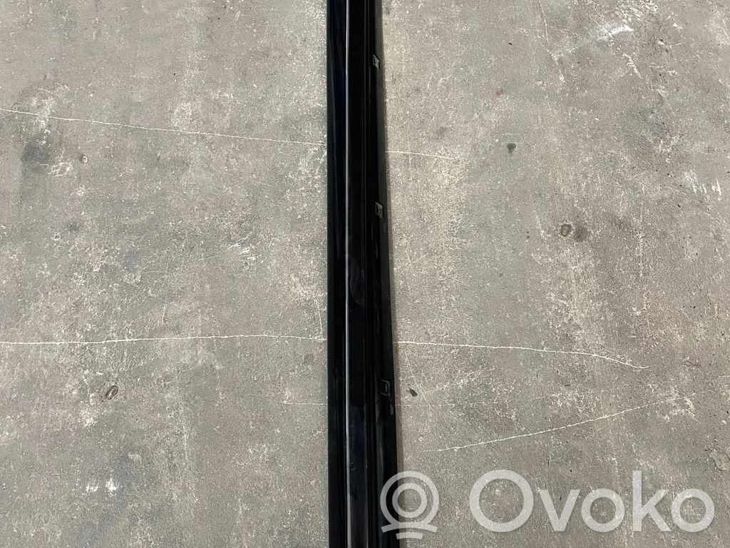 Audi RS6 C6 Sill/side skirt trim 