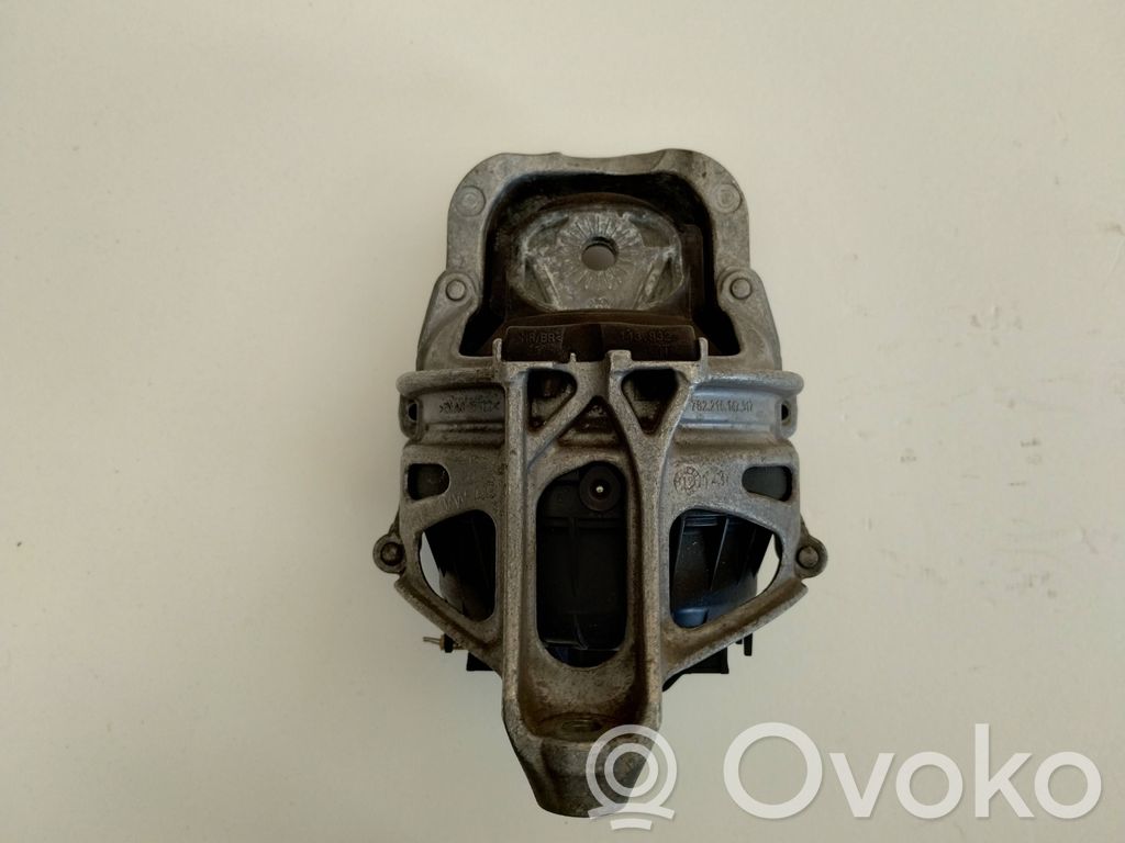 Audi A4 S4 B9 8W Engine mount vacuum valve 