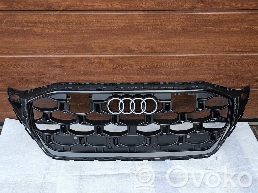Audi Q8 Front grill 