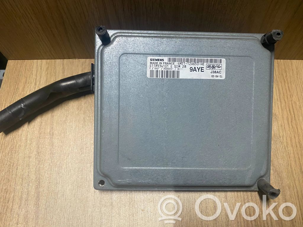 Ford Focus Engine control unit/module 