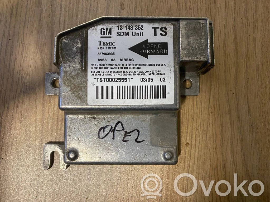 Opel Meriva A Airbag control unit/module 