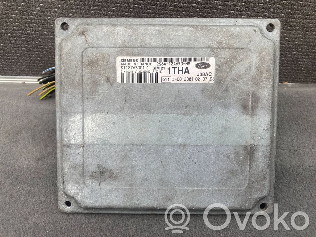 Ford Fiesta Engine control unit/module ECU 