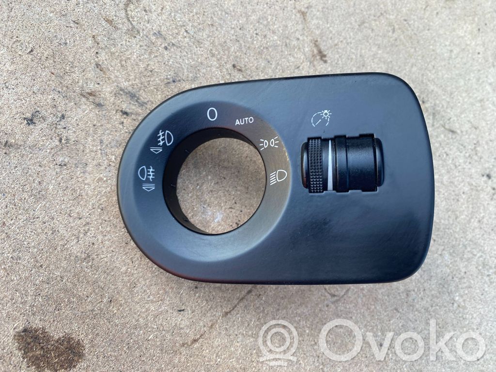 Seat Leon (1P) Light switch 