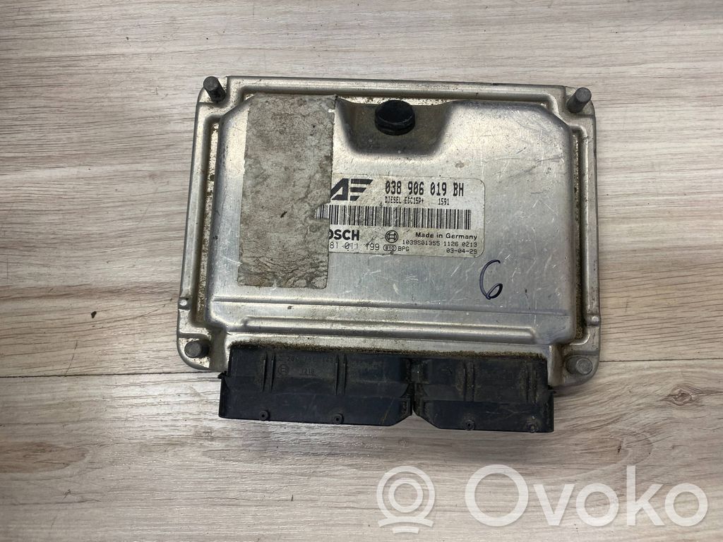 Volkswagen Sharan Sterownik / Moduł ECU 