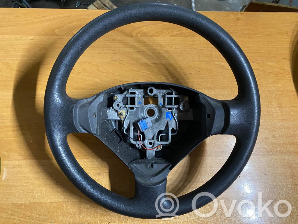 Peugeot 207 Ohjauspyörä 