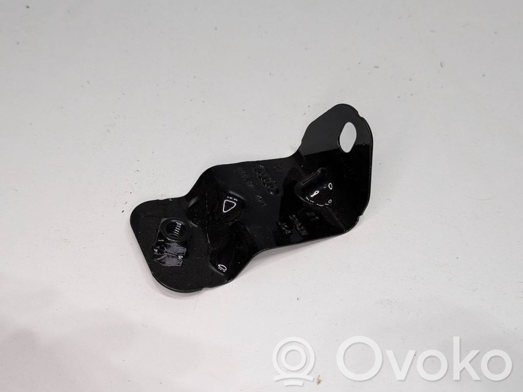Audi A5 Fender mounting bracket 