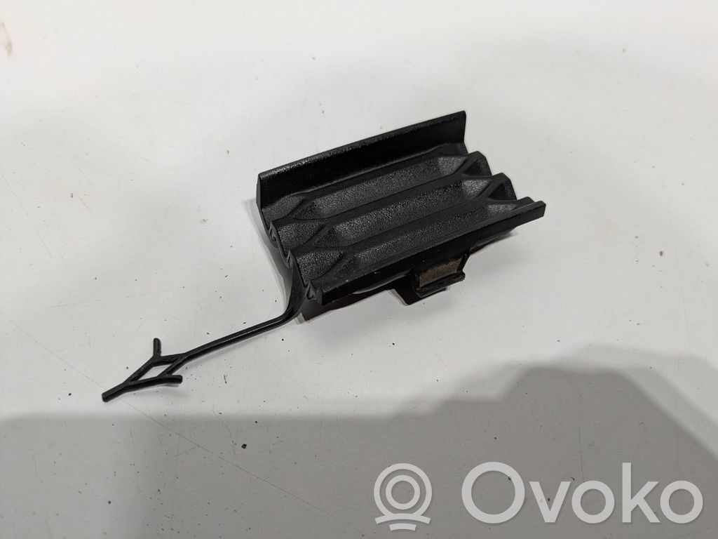 Audi Q7 4M Zaślepka haka holowniczego zderzaka tylnego 