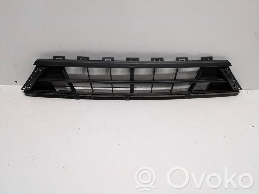 Ford Transit Custom Rejilla inferior del parachoques delantero 