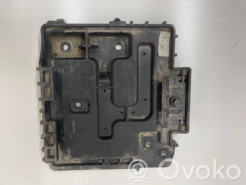 KIA Picanto Akumuliatoriaus dėžė 