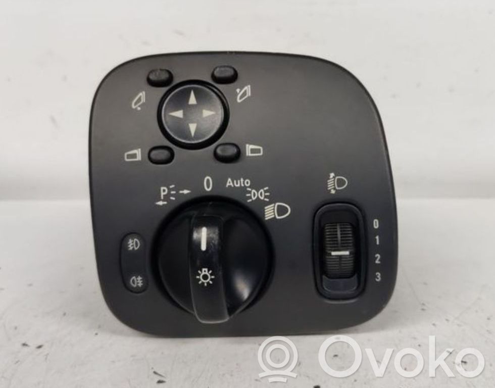 Mercedes-Benz C W203 Interruptor de luz 