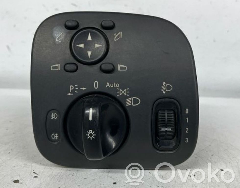 Mercedes-Benz C W203 Interruptor de luz 
