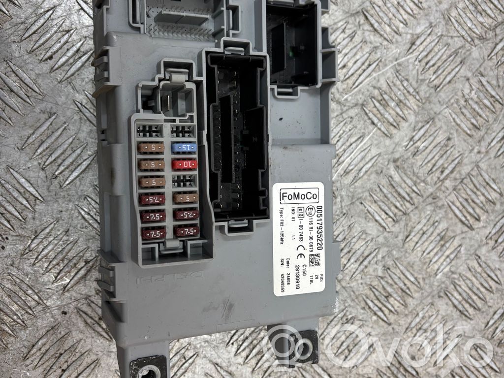 Ford Ka Skrzynka bezpieczników / Komplet 