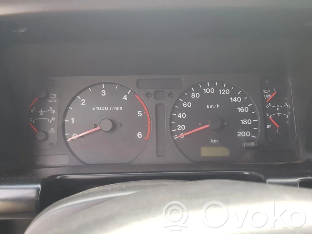 Speedometer (instrument cluster)