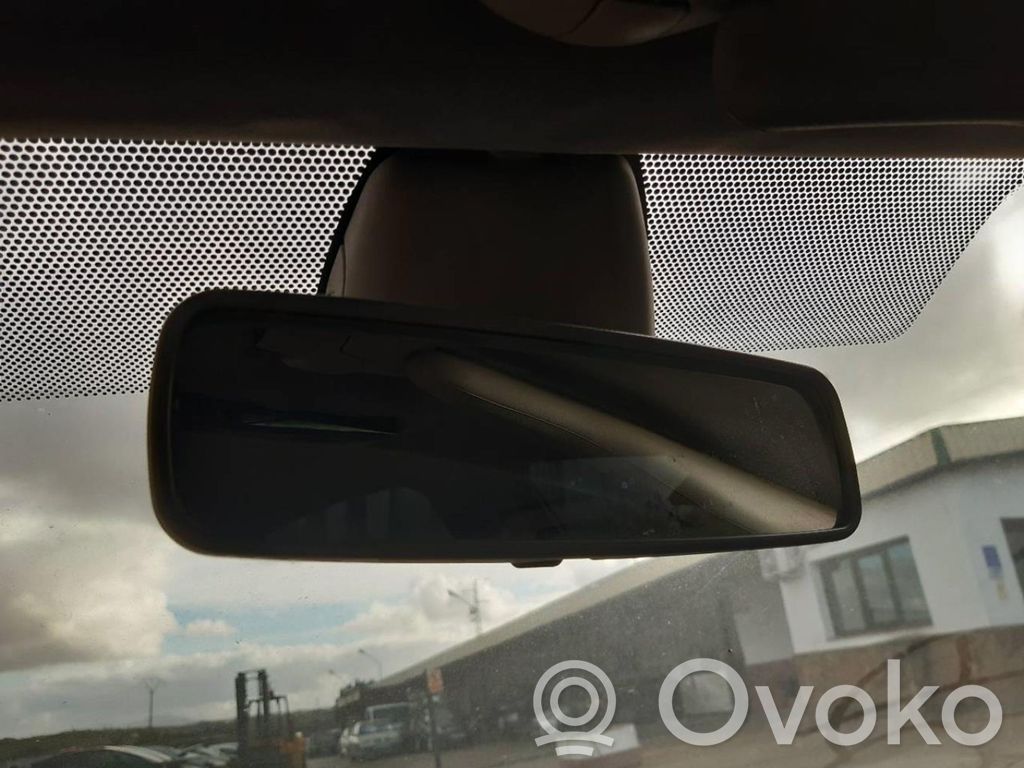 Espejo retrovisor (interior)