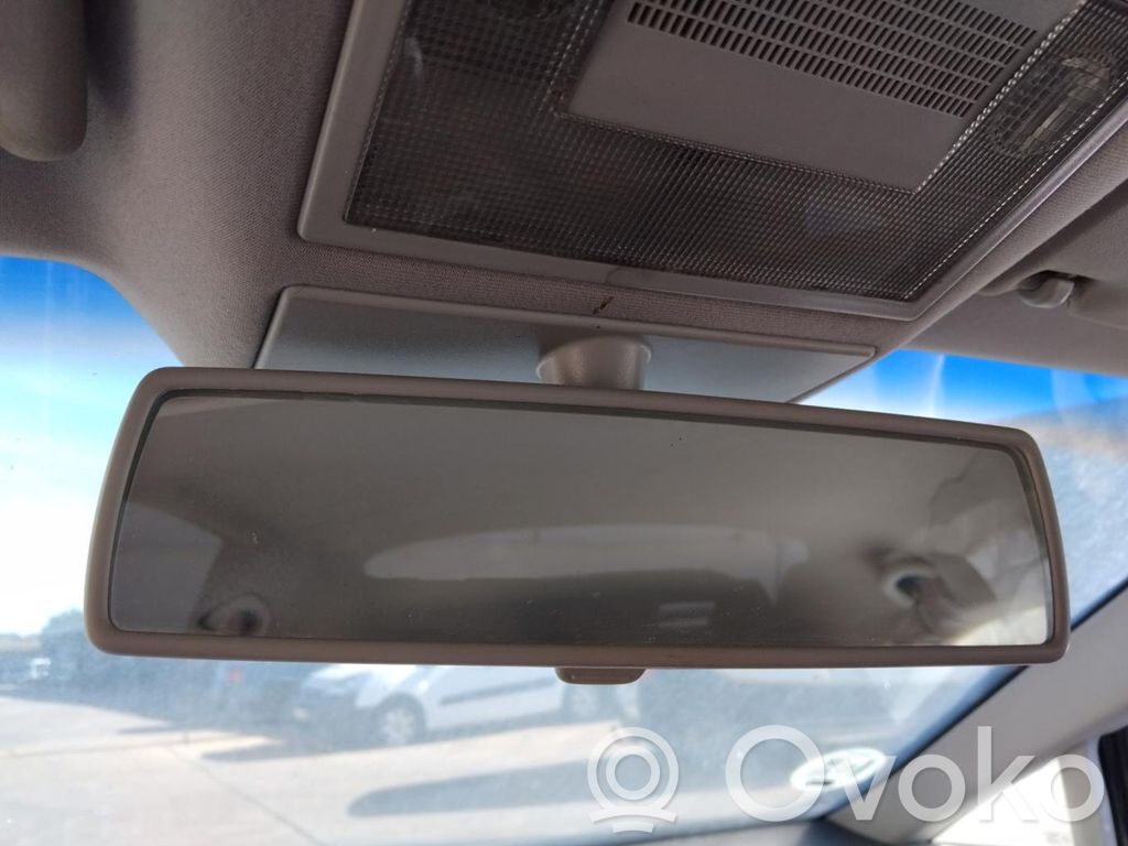 Espejo retrovisor (interior)