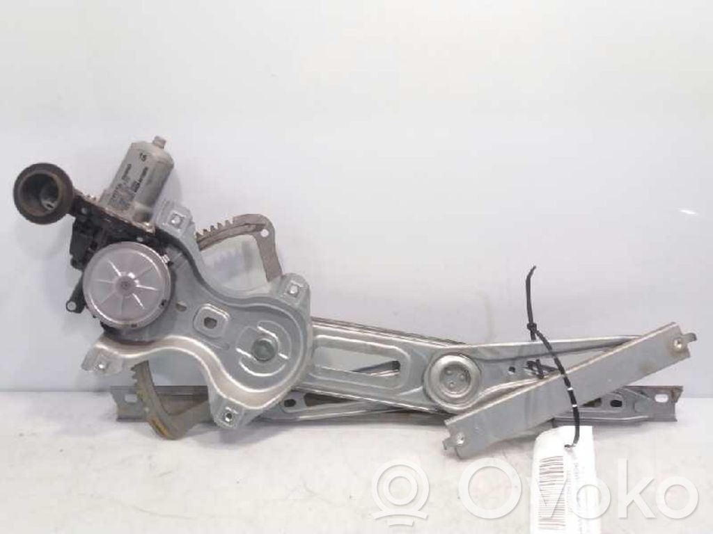 Toyota Yaris Alzacristalli elettrico della portiera anteriore 